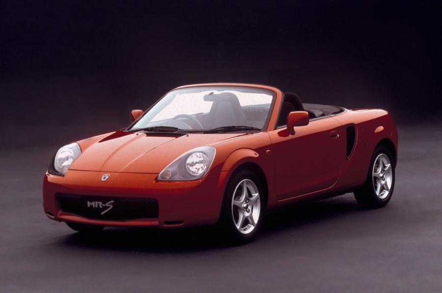  Toyota MR-S 1999 года  (фото 7 из 10)